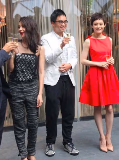 角色不代表演員，孫儷高圓圓現身彩排，形象性格差距不是一般的大