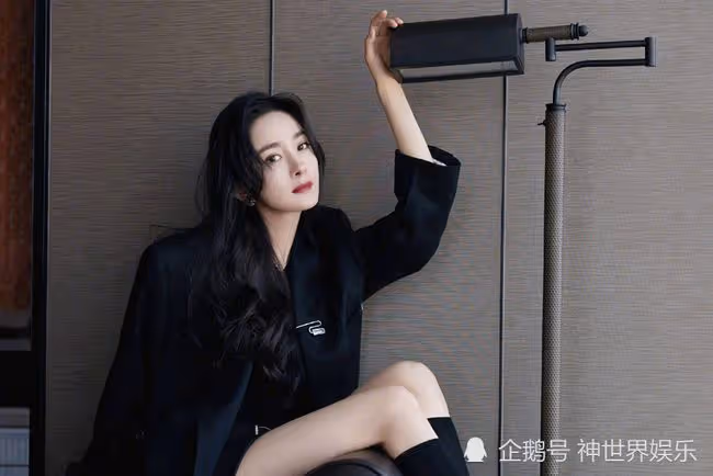 卑微的魏大勛，在楊冪的愛情世界裡，來無影去無蹤