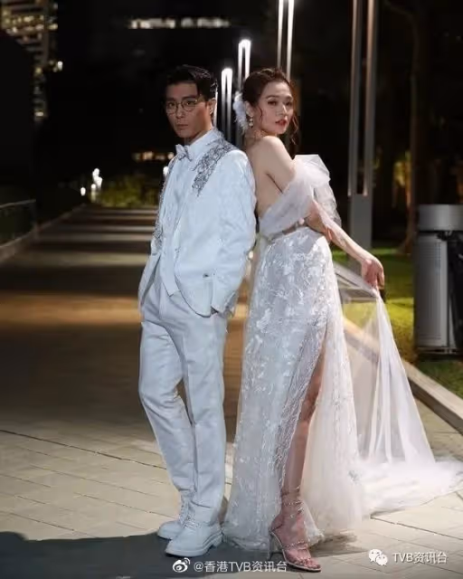 眼神有愛!TVB熒幕情侶夜景婚照曝光