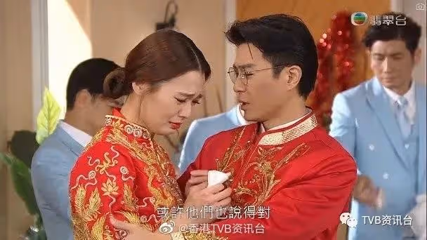 眼神有愛!TVB熒幕情侶夜景婚照曝光