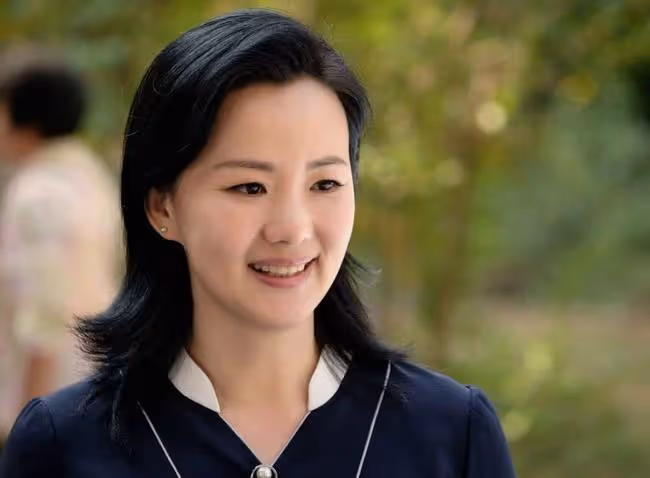 陪陳道明8年不求名分,擁有2億身家,轉身嫁給王菲初戀成人生贏家