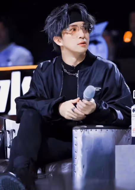 娛記說:王力宏連累薛之謙?王一博拒絕宋軼?仝卓復出?白宇進入中生圈?