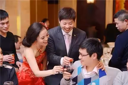 放生窮老公!離婚當天他「大擺宴席」請我娘家人吃飯 席間宣講「離婚感想」讓我羞愧得無地自容