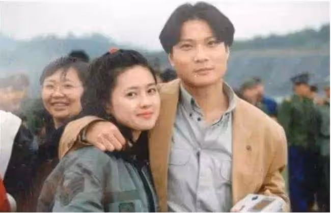 李麗珍：與閨蜜丈夫30天52次，3人同床「多人運動」，前程盡毀