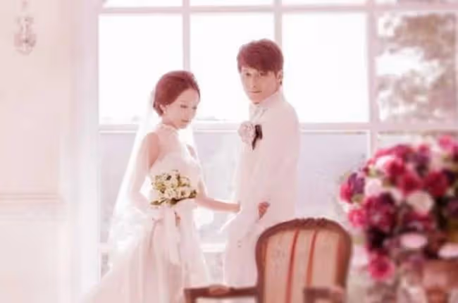 又一男星被曝離婚,本人承認9年婚姻出問題,與小10歲妻子已分居