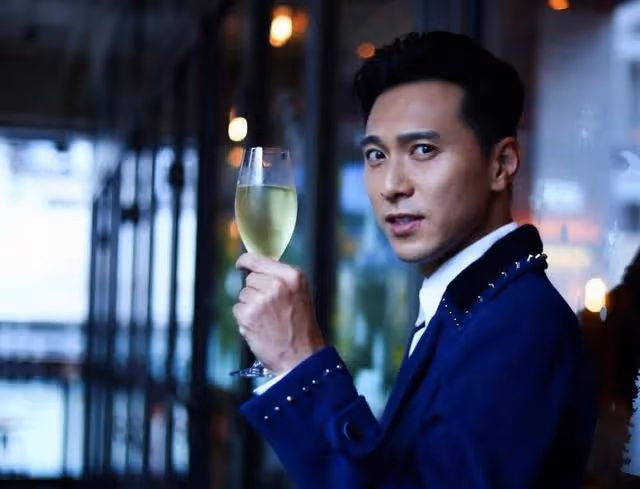 TVB「渣男」新劇演技大爆發,靠角色成功洗白,因醜聞一度遭雪藏