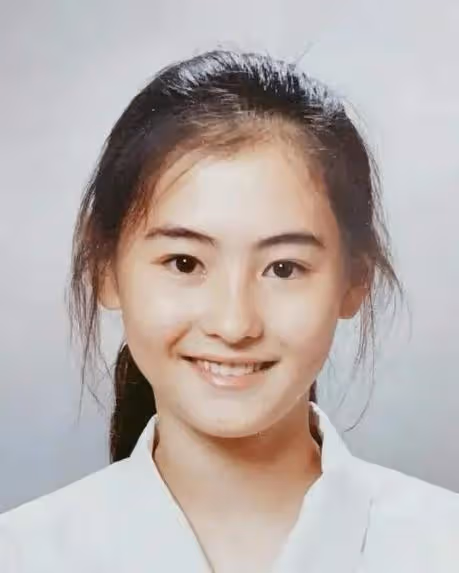 張柏芝：你們一邊看我照片意淫，一邊罵我蕩婦，好意思嗎？