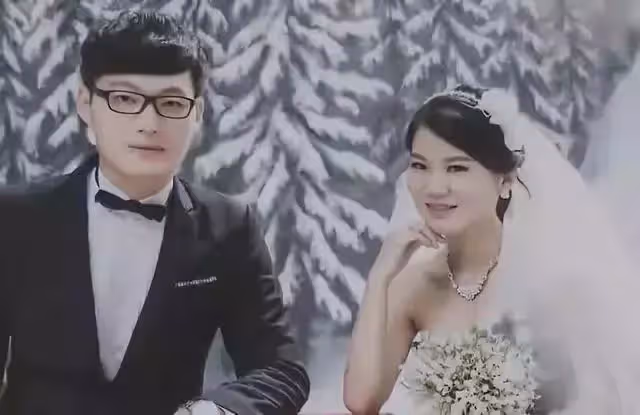 深情男子火海救妻,怎料妻子早已逃離,他卻被燒毀容,後來怎樣了