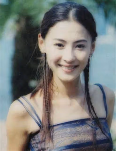 張柏芝：你們一邊看我照片意淫，一邊罵我蕩婦，好意思嗎？