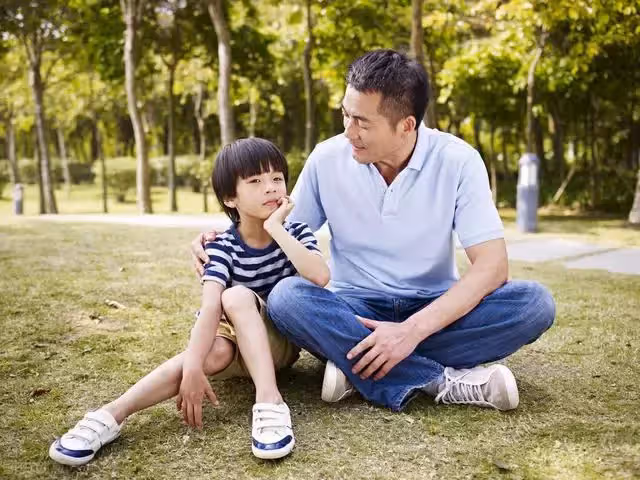 離婚十年沒再找,獨自帶娃過得風生水起:不給別人養孩子