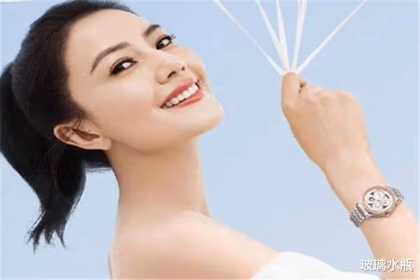 日本人眼中最漂亮的4位女星,高圓圓上榜,最後一位當之無愧