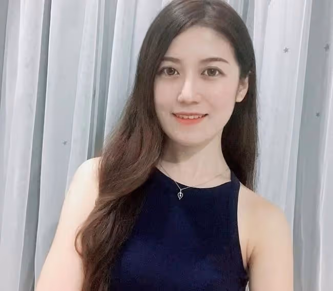 31歲知名童星宣布結婚!稱嫁給了愛情,相戀10年男友長相憨厚老實
