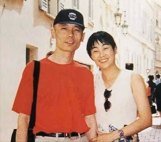娛樂圈的7位賢妻,落魄時我不離不棄,走紅後他娶我為妻