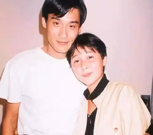娛樂圈的7位賢妻,落魄時我不離不棄,走紅後他娶我為妻