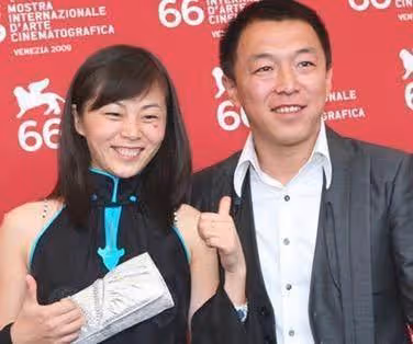 娛樂圈的7位賢妻,落魄時我不離不棄,走紅後他娶我為妻