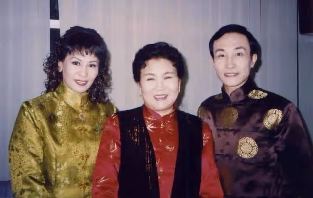 娛樂圈的7位賢妻,落魄時我不離不棄,走紅後他娶我為妻