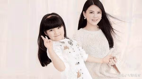 辭掉跟了她16年的保姆,只因女兒不親近自己,李湘到底有多狠