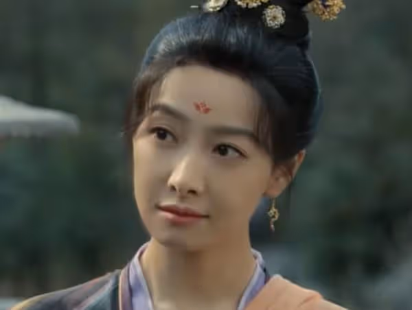 《風起洛陽》蔡卓音好美啊,曾經的軍訓女神,如今越來越有氣質了