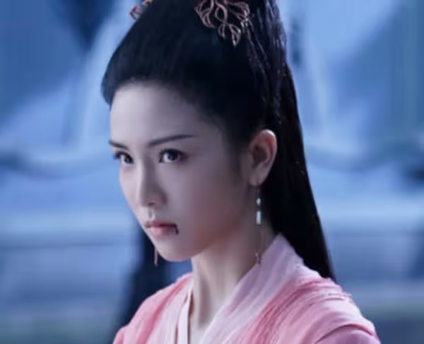《風起洛陽》蔡卓音好美啊,曾經的軍訓女神,如今越來越有氣質了