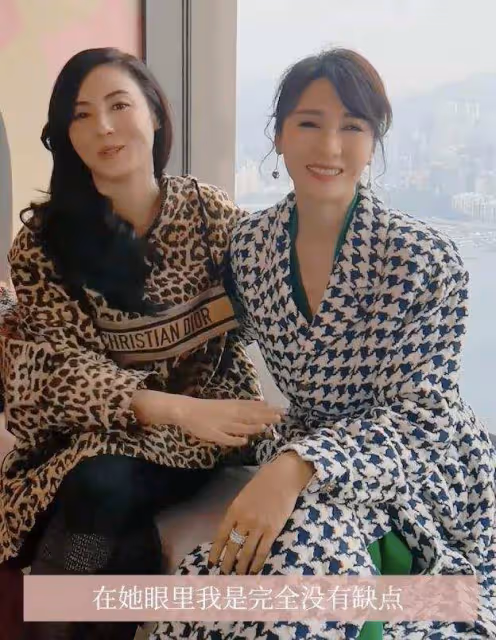 相識三十載！黎姿與張柏芝罕見同框，稱對方未出道時便一見如故