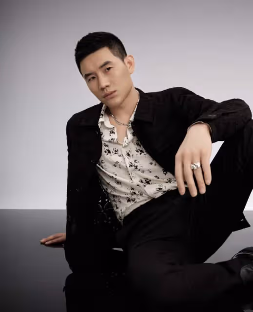 嘎子謝孟偉被曝賣房補稅,逃稅金額恐上億,曾炫耀北京坐擁四套房