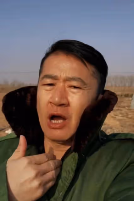 38歲戲骨曝演員耍大牌!拍戲遲到害劇組苦等,事後態度傲慢引不滿