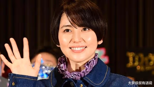 女星長澤雅美,活動站台搭檔「超渣男星」網友一看大怒:看看力宏
