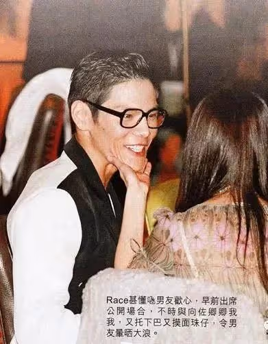 豪門狙擊手?被「太子爺」官宣後,挺著大肚子嫁百億富商?
