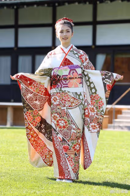 下一個米倉涼子?扛2022年奧斯卡事務所大梁的9位美女