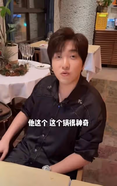 千萬網紅白冰惹爭議!啃咬公共食材用廚具進餐,商家不更換引眾怒