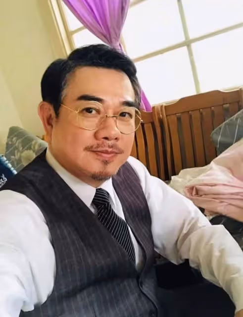 54歲戲骨緊急入院!突發心臟病心率140,曬病床照手臂插滿針管