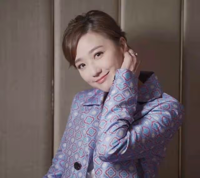 期待!前TVB美女主播時隔多年宣布復出,曾樂觀面對老公出軌傳聞