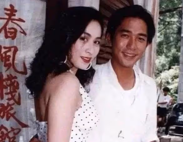 1990年劉嘉玲被3名男子綁架，12年後綁匪泄露了她的裸照