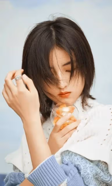 娛記說:奚夢瑤對by2趕盡殺絕?馬思純隱婚隱孕?謝娜地位不穩?柳岩被針對?