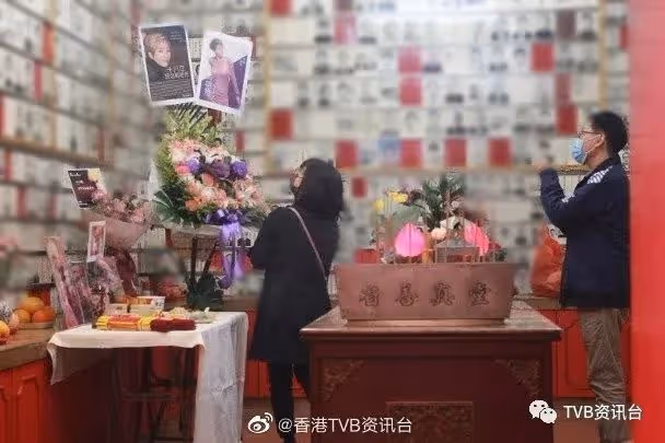逝世18周年︱梅艷芳死忌 粉絲致祭情不變
