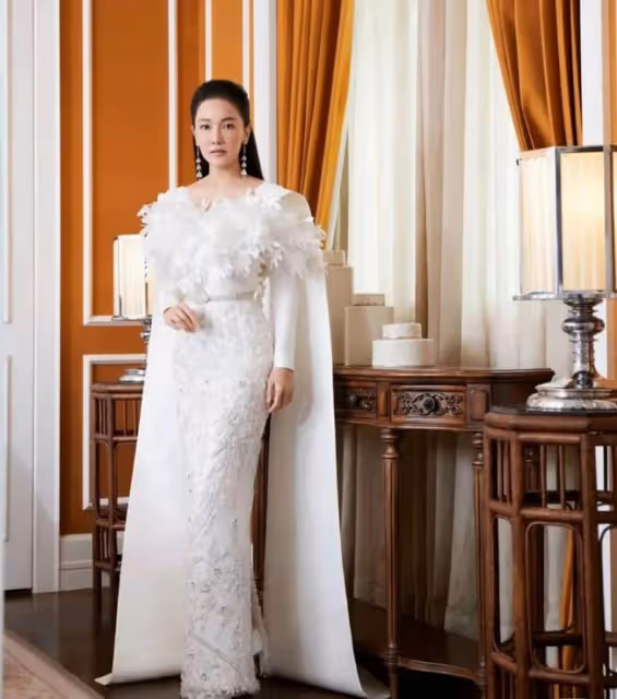 泰國的「另類」豪門媳婦：不退圈不懷孕，始終活躍熒幕前