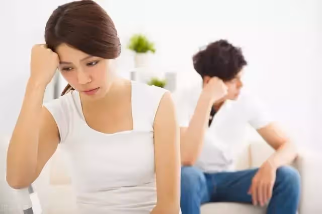 出差回來,房子卻被小舅子霸占,妻子:房給我弟結婚,我:離婚