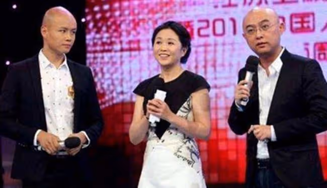 非誠勿擾:51歲阿姨被34歲小伙「抱」走,時隔5年境況讓人唏噓