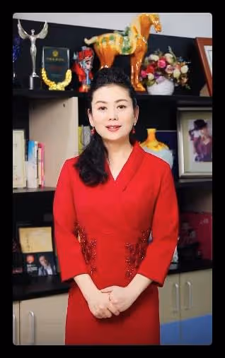 朱軍妻子為西安加油,自曝無法與家人團聚,直言太著急反被催捐款