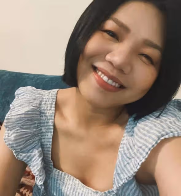 恭喜恭喜!TVB女歌手獲外籍男友雪地下跪求婚,今年中才公開戀情