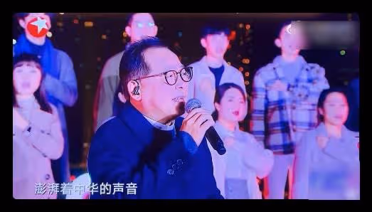 東方跨年好精彩!馮琳主持驚艷大氣,張明敏老了,林子祥穿棉襖