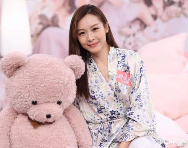 打入內地市場沒戲,拉抬香港收視率無望,李佳芯已成TVB負資產?