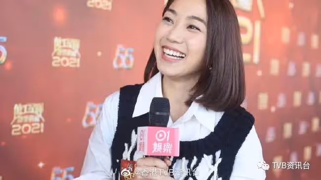 萬千星輝2021｜何依婷入圍「女配」五強打定輸數：拿獎講緣份！