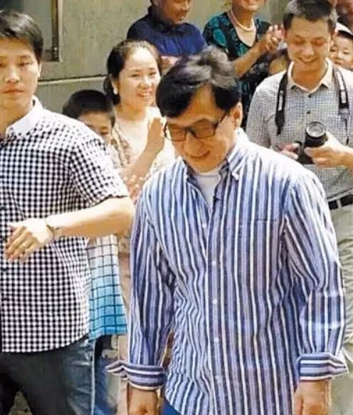 十位港台明星認祖歸宗的各種場面,誰最低調?誰最風光?