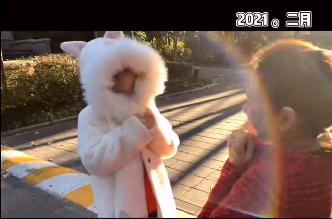 眾星迎新年!謝霆鋒路邊吃早餐,伊能靜曬全家福,田震海外送祝福