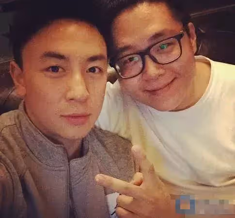 從不怨天尤人！昔日童星「千萬身家被父母敗光」不灰心 「認命打工貼補家用」再復出演藝圈