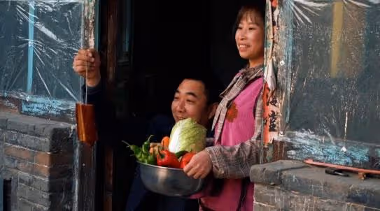 比起牛愛芳春花的人設崩塌，蜀中桃子姐的清醒與真實，真叫人佩服