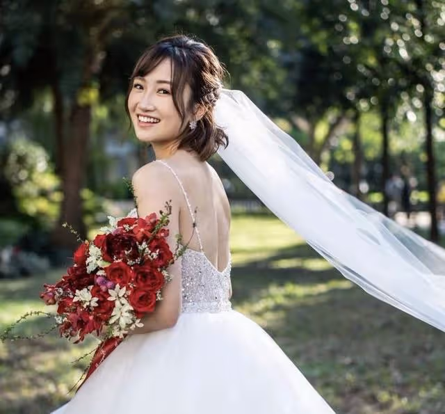 恭喜!26歲TVB人氣港姐宣布懷孕,不介意富二代丈夫離過婚