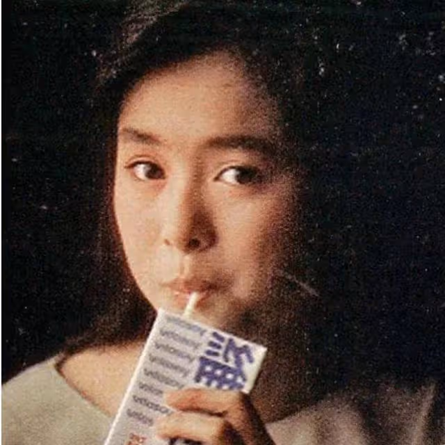 22歲嫁入豪門，5年後成為香港人的笑料，前夫一句話讓她身敗名裂