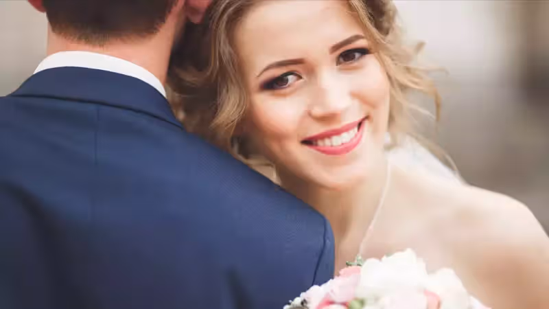 「懷孕7個月了還想要彩禮?有本事別嫁」婚禮上鳳凰男崩潰:真狠